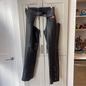 Harley Davidson Black Leather Chaps Womens Large Moto Streetwear Riding